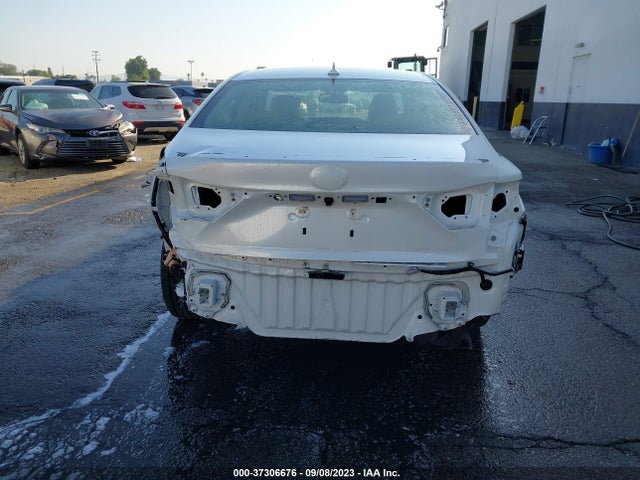 JTHBW1GG2E2040686 Lexus Es 300h Hybrid