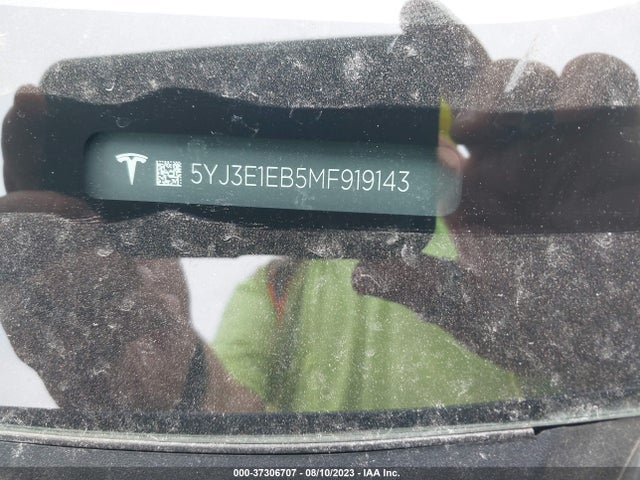 2021 Tesla 3, VIN: 5YJ3E1EB5MF919143