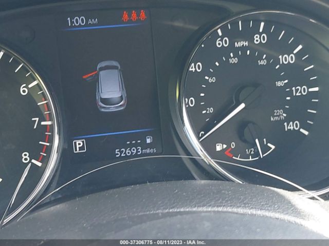 JN1BJ1AW4MW661129 Nissan Rogue Sport S