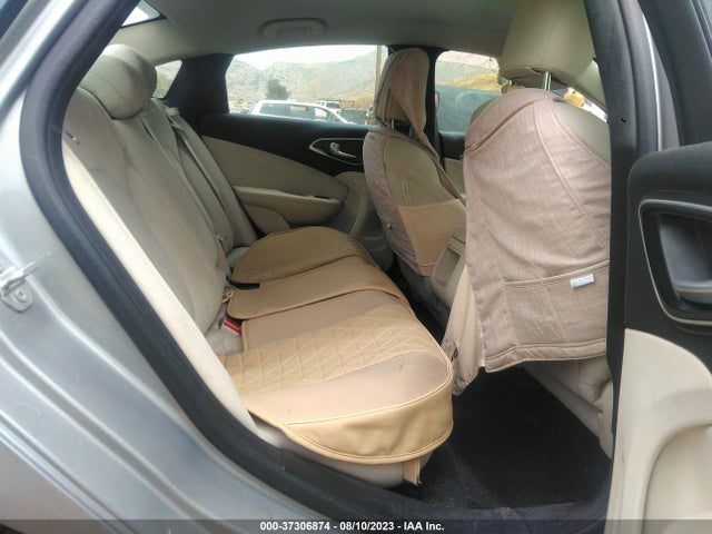 1C3CCCAB8FN635215 Chrysler 200 Limited