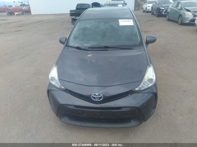Toyota Prius V Two/five/three/four 2017 JTDZN3EU7HJ057727 Image 4