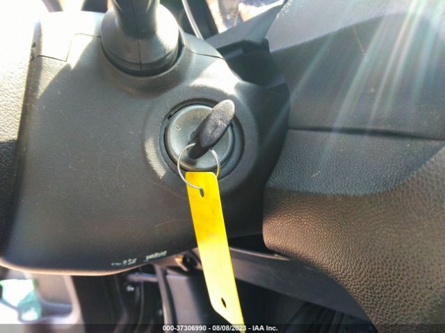 3FADP4BJ2EM160403 Ford FIESTA SE
