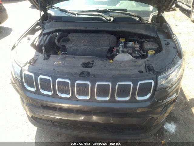 3C4NJCBB7NT156470 Jeep Compass Latitude