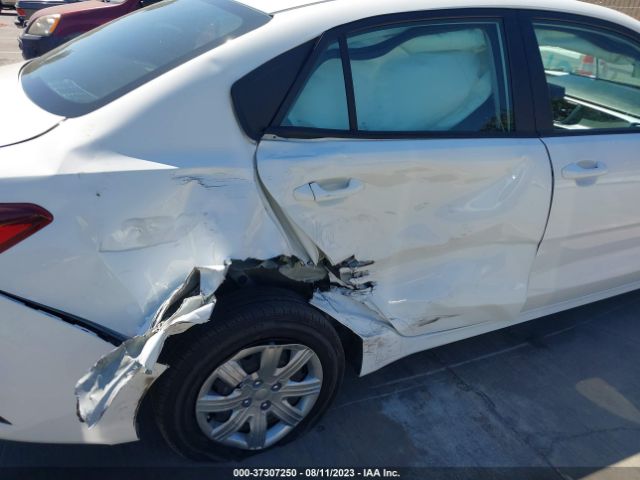 3KPA24AD7ME363688 KIA RIO S