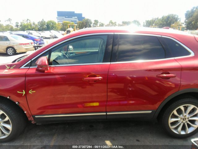 5LMCJ2C99KUL42700 Lincoln MKC SELECT