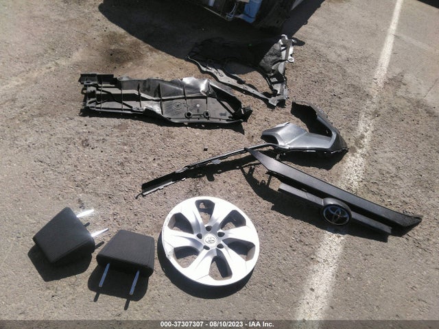 Toyota RAV4 LE 2021 2T3H1RFV0MW121460 Image 4