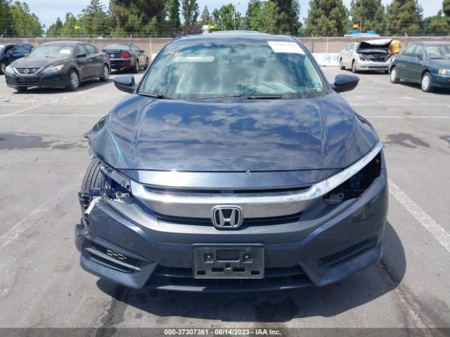 2HGFC2F52JH578082 Honda Civic Sedan Lx
