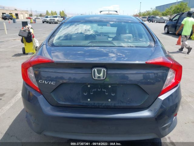 2HGFC2F52JH578082 Honda Civic Sedan Lx
