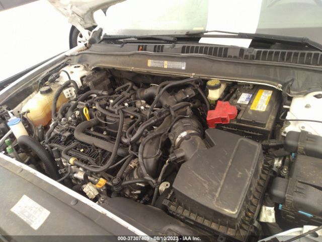 3FA6P0HD1HR116337 Ford FUSION SE