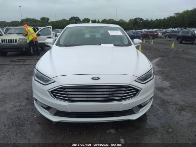 3FA6P0HD1HR116337 Ford FUSION SE