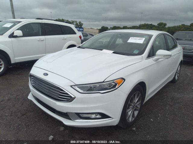 3FA6P0HD1HR116337 Ford FUSION SE
