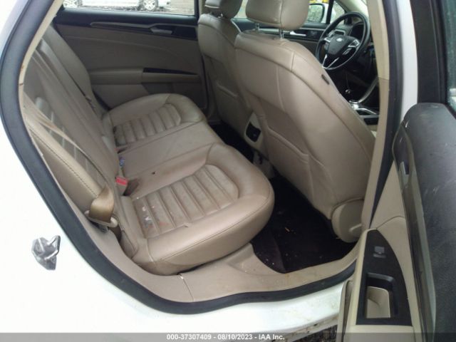 3FA6P0HD1HR116337 Ford FUSION SE