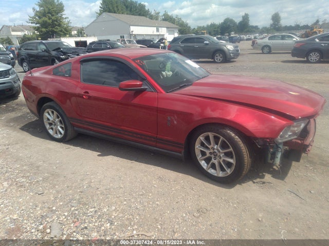 37307424 :رقم المزاد ، 1ZVBP8AN1A5123224 vin ، 2010 Ford Mustang V6 مزاد بيع