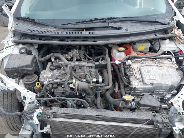 Toyota Prius C One/two/three/four 2015 JTDKDTB34F1580734 Image 17