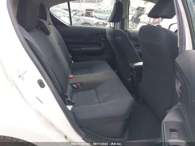 Toyota Prius C One/two/three/four 2015 JTDKDTB34F1580734 Image 15