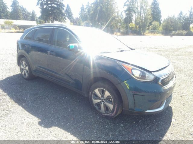 KNDCB3LC0K5316986 KIA NIRO LX