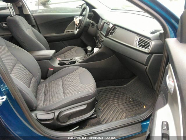 KNDCB3LC0K5316986 KIA NIRO LX