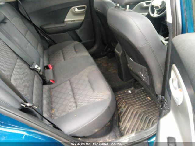 KNDCB3LC0K5316986 KIA NIRO LX