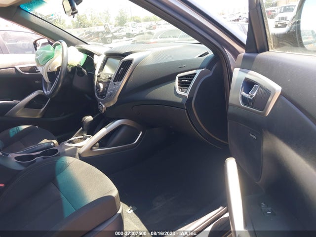Hyundai Veloster Value Edition 2017 KMHTC6AD1HU314247 Image 5