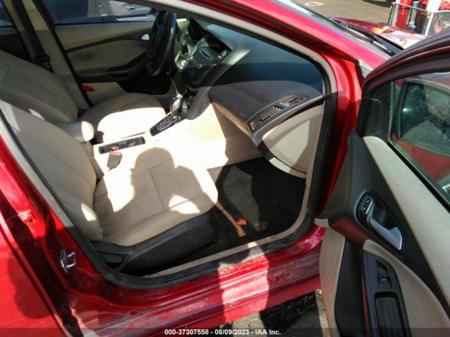 1FADP3K28GL258536 Ford FOCUS SE