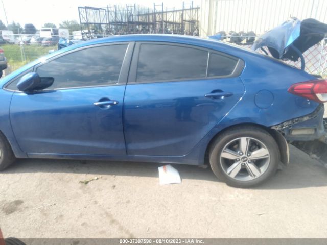 3KPFL4A79JE214949 KIA FORTE S