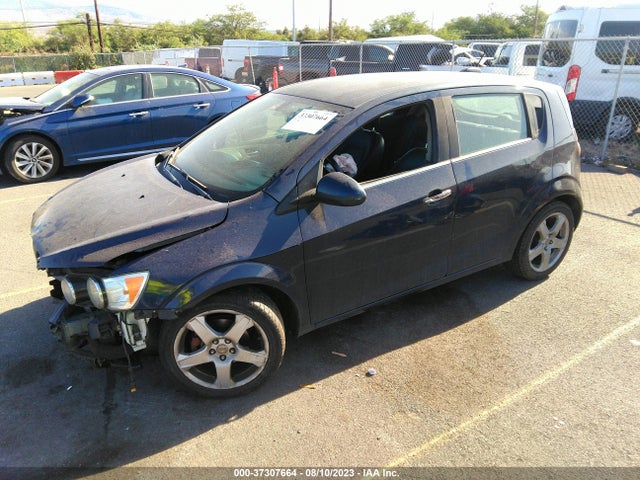 Chevrolet SONIC LTZ 2016 1G1JE6SB7G4155678 Image 2