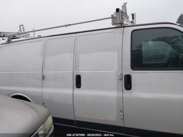 Chevrolet EXPRESS CARGO VAN 2019 1GCWGAFG0K1178780 Image 14
