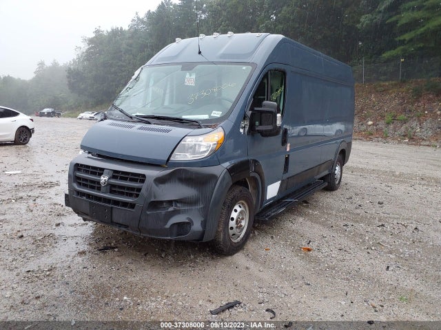 3C6TRVDG9JE160949 RAM Promaster Cargo Van