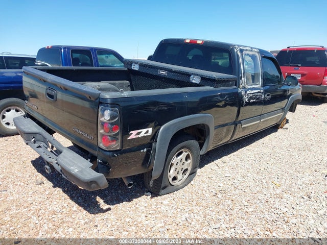 2003 CHEVROLET SILVERADO 1500 LS VIN: 2GCEK19T831110936