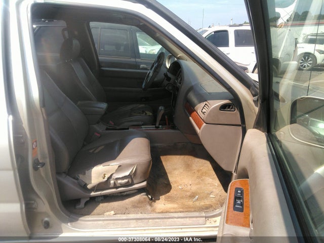 2003 NISSAN PATHFINDER LE VIN: JN8DR09X33W700950