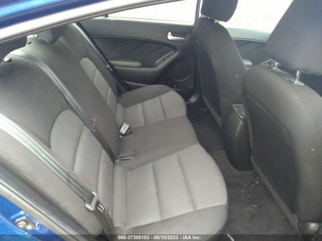 3KPFK4A78HE081601 KIA FORTE LX
