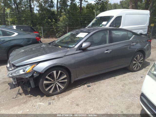 1N4BL4FW4KC176561 Nissan Altima 2.5 Platinum