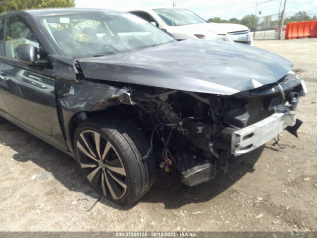 1N4BL4FW4KC176561 Nissan Altima 2.5 Platinum