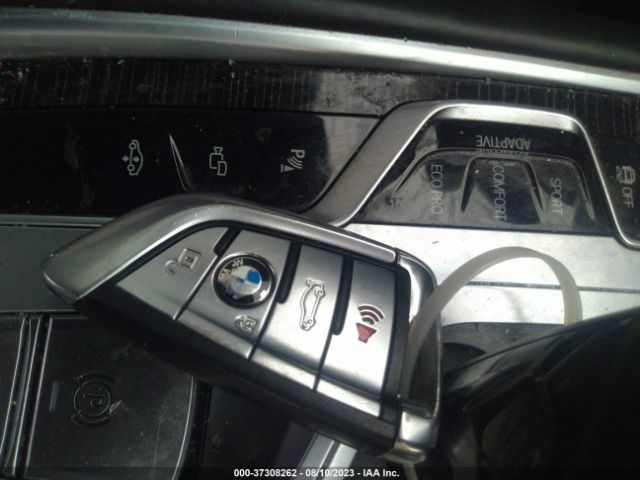 WBA7F0C56HGM21354 BMW 7 Series 750i
