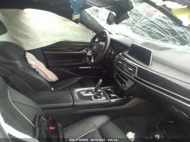 WBA7F0C56HGM21354 BMW 7 Series 750i