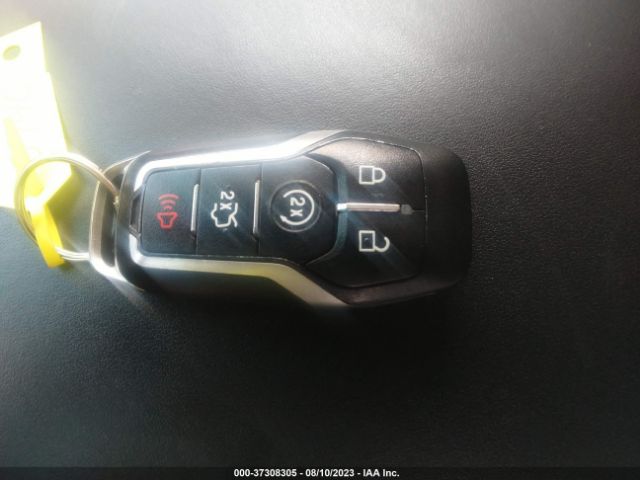 1FM5K8HT0HGB05679 Ford Explorer Platinum