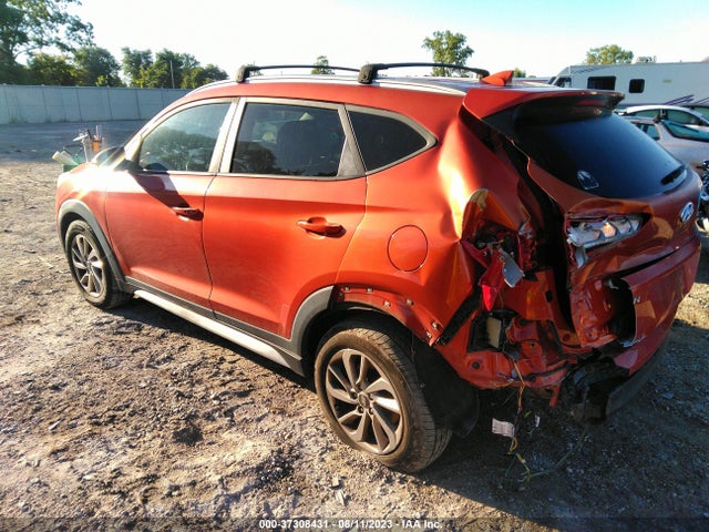 Hyundai Tucson Se Plus 2017 KM8J33A44HU513170 Image 3