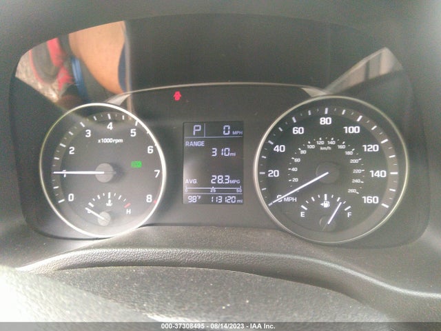 2017 HYUNDAI ELANTRA SE VIN: 5NPD84LF3HH088364