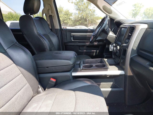 1C6RR7MT0ES217173 RAM 1500 Sport