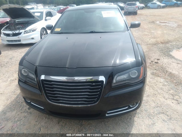 2C3CCABGXEH323029 Chrysler 300 300s