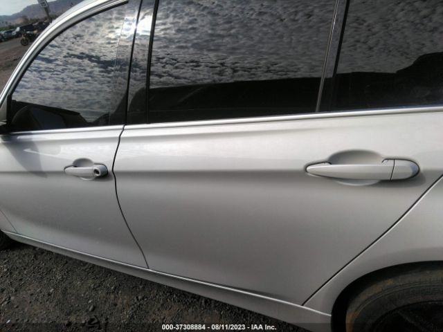 WBA8E1C38HA156788 BMW 3 Series 330e Iperformance