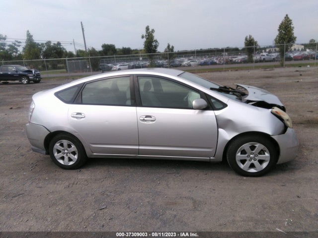 2004 TOYOTA PRIUS VIN: JTDKB20U740007020