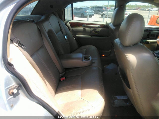 2006 LINCOLN TOWN CAR SIGNATURE LIMITED VIN: 1LNHM82V16Y629643