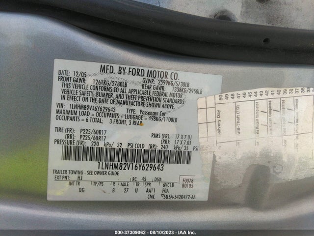 2006 LINCOLN TOWN CAR SIGNATURE LIMITED VIN: 1LNHM82V16Y629643