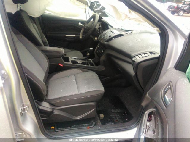 1FMCU0G98HUC65030 Ford ESCAPE SE