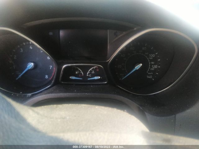 1FADP3F25JL289020 Ford FOCUS SE