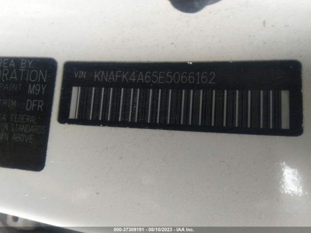 KNAFK4A65E5066162 KIA FORTE LX