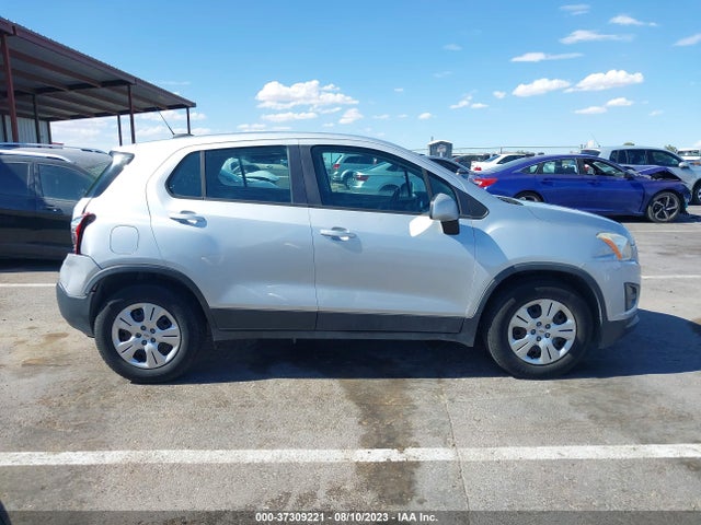 Chevrolet TRAX LS 2015 3GNCJKSB2FL223454 Image 13