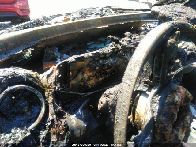 W1N4M4HB5LW031578 Mercedes-Benz GLB 250
