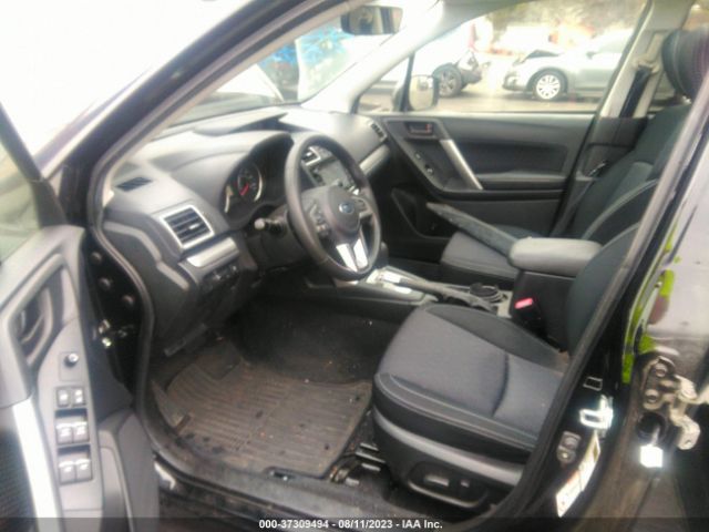JF2SJAEC8HH401986 Subaru Forester Premium
